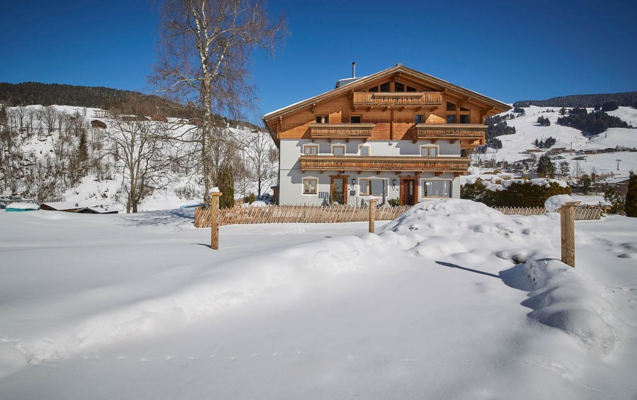 Sportpension Enzian Saalbach Exterior foto