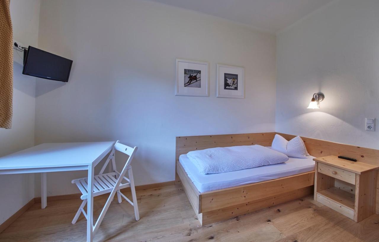 Sportpension Enzian Saalbach Exterior foto